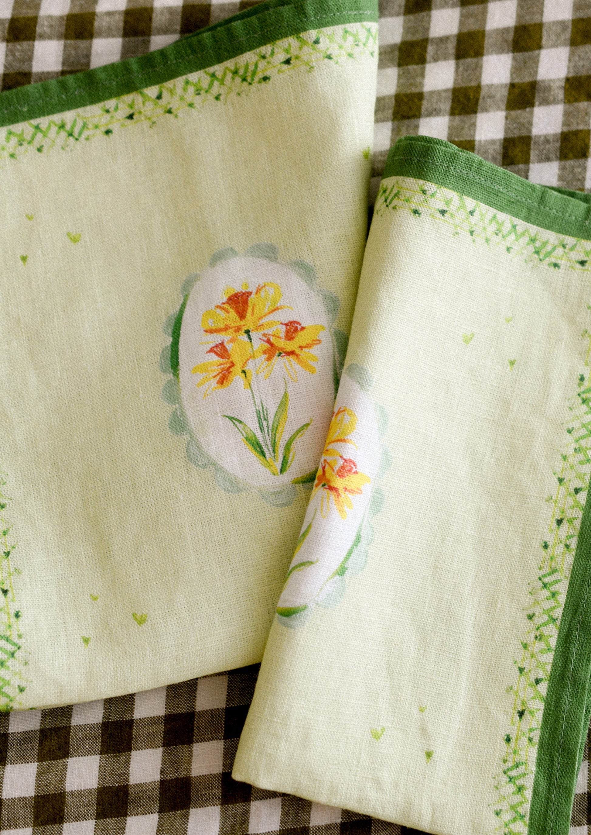 Daffodil Linen Napkin Set
