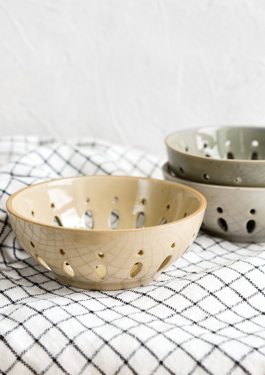 Marin Ceramic Berry Bowl